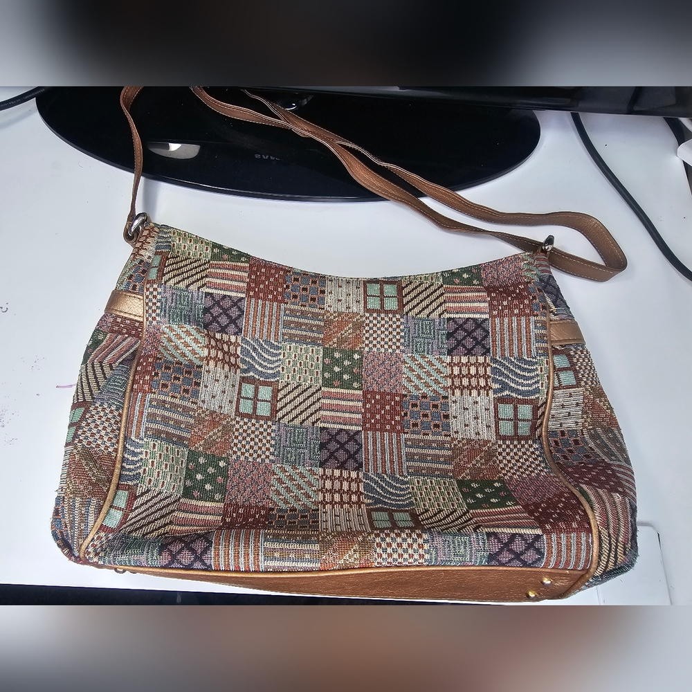 SAS Vintage Shoulder Handbag Beautiful Tapestry Material, Leather Trim